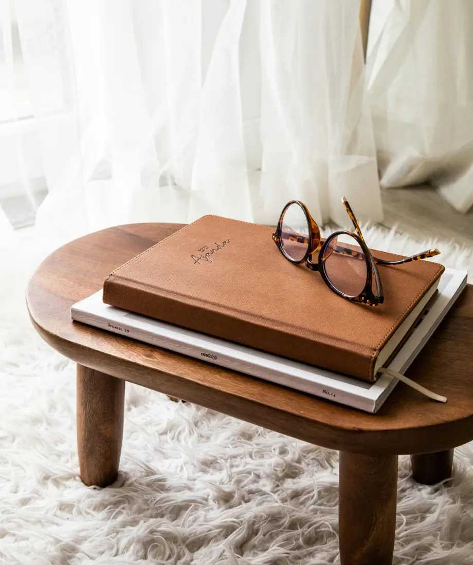 Live Edge Table - Image 1
